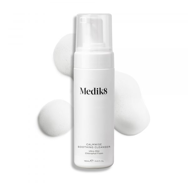 MEDIK8 CALMWISE™ SOOTHING CLEANSER 150ml - Imagen 2