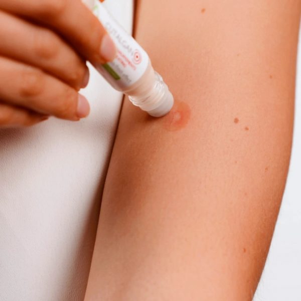 A-DERMA CUTALGAN ROLL-ON REFRESCANTE ULTRACALMANTE 10 ml - Imagen 2