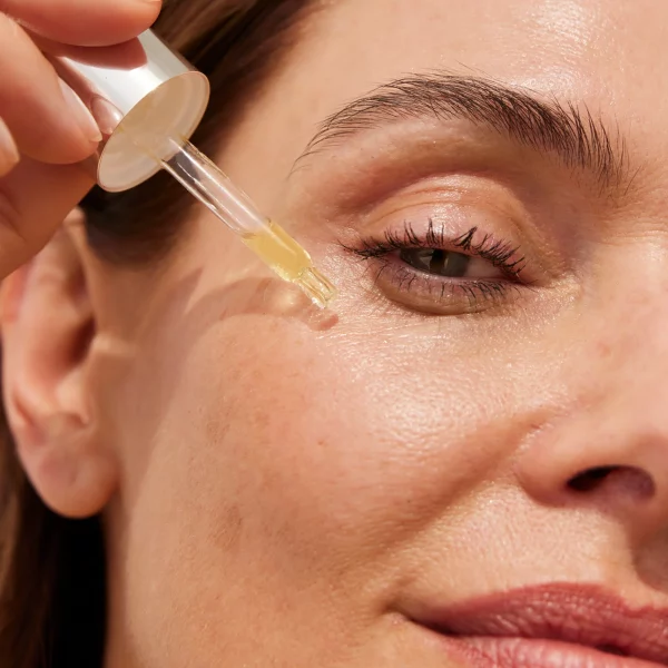 NUXE SÚPER SÉRUM [10] OJOS CONCENTRADO ANTIEDAD UNIVERSAL 15ml - Imagen 3